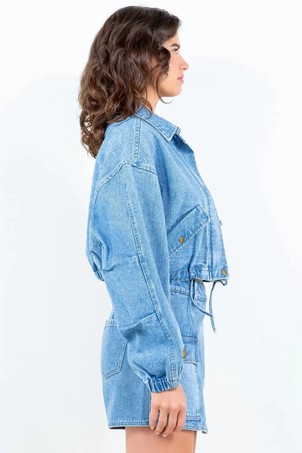 Drawstring Waist Crop Denim Jacket – Trendy & Versatile Outerwear